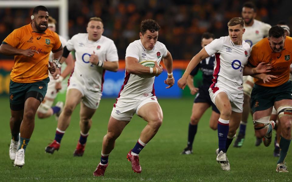 Henry Arundell of England runs the ball during game one of the international test match series between the Australian Wallabies and England at Optus Stadium on July 02, 2022 in Perth, Australia. - GETTY IMAGES