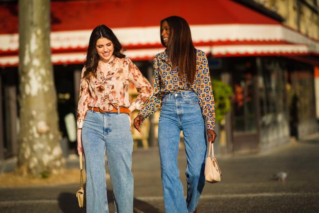 Spring Denim Trends: Cropped Flares Are the Must-Have Jeans for