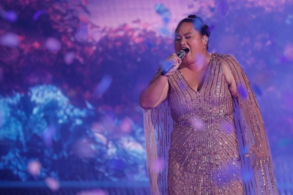 Singer Lavender Darcangelo moved the judges during the finale performance round with her emotional performance of “You Will Be Found” from the Broadway musical “Dear Evan Hansen.”