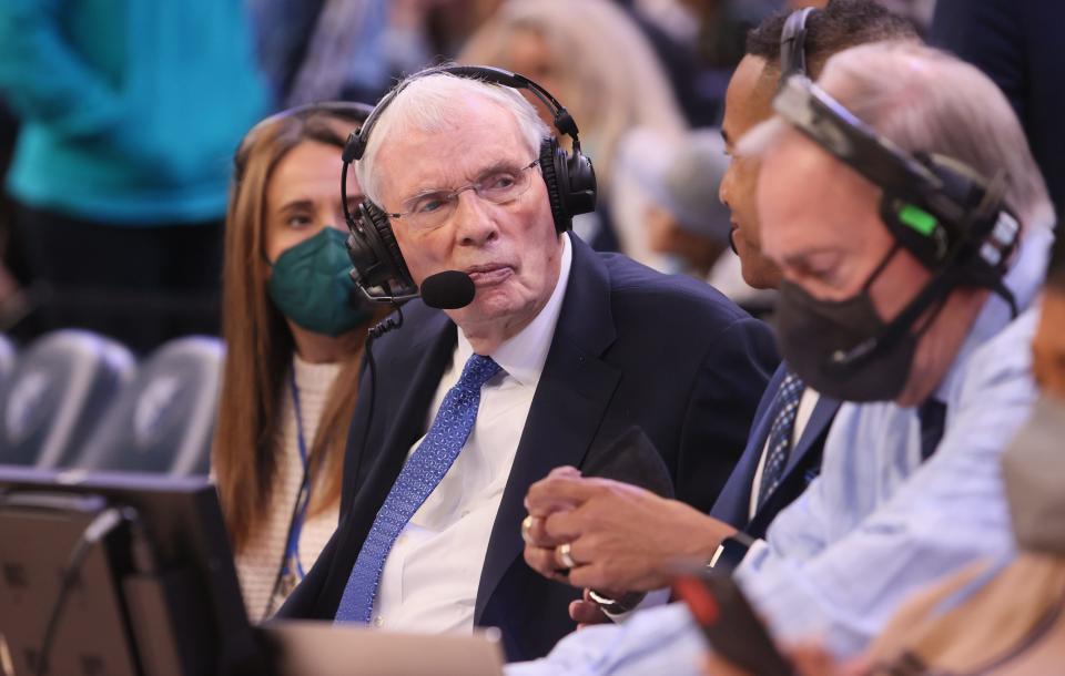 Former Memphis Grizzlies Head Coach Hubie Brown calls their game against the Dallas Mavericks at FedexForum on Friday, Jan. 14, 2022.  