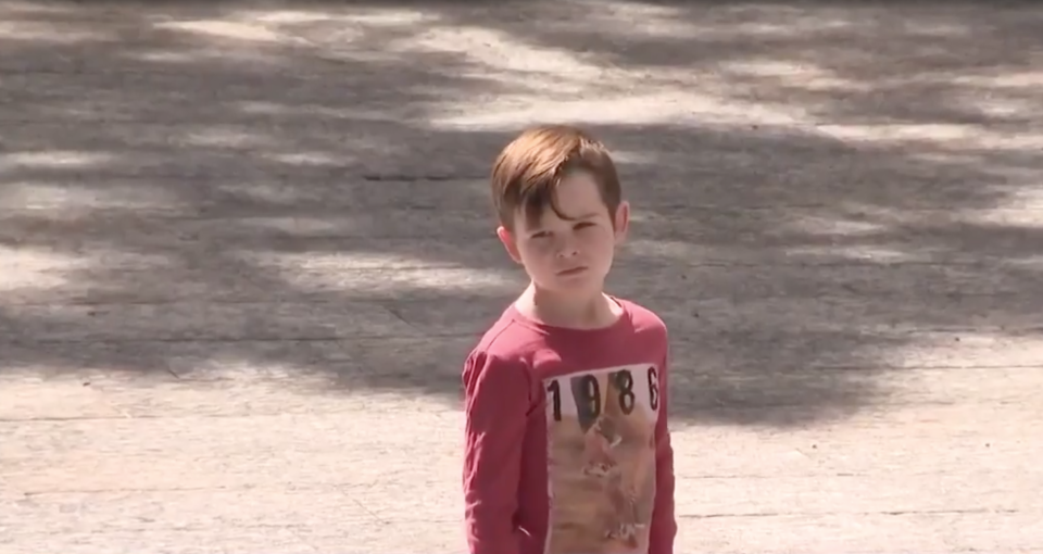 Der kleine Aiden schlüpfte für das Experiment in die Rolle des verlorenen Sohns (Bild: Screenshot Today Show)