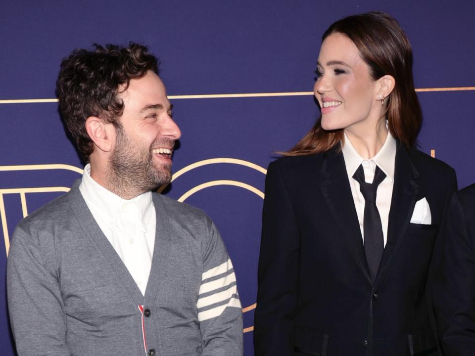 Taylor Goldsmith (L) and Mandy Moore attend the NBCU FYC House closing night music event at NBCU FYC House on May 25, 2022 (Getty Images)