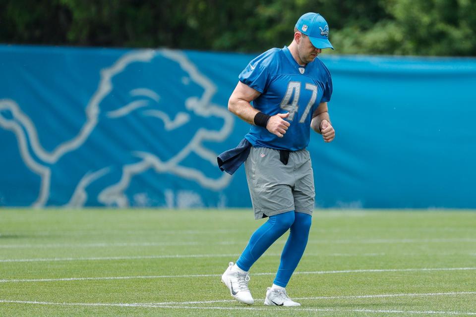 Detroit Lions long snapper Scott Daly (47) practices during minicamp at Detroit Lions Headquarters and Training Facility in Allen Park on Tuesday, June 6, 2023.