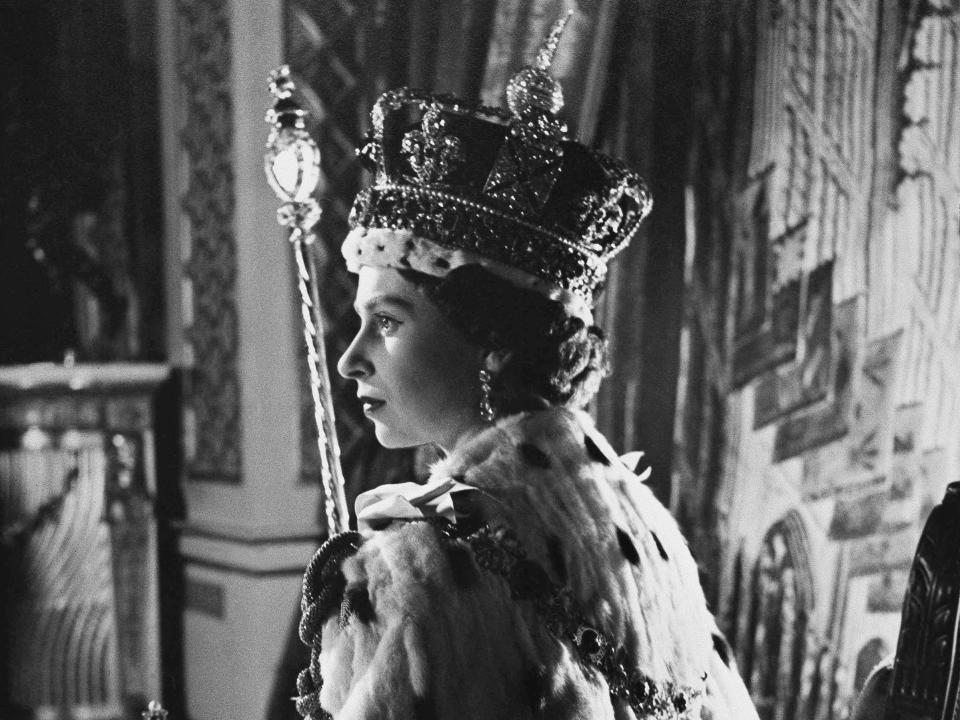 queen elizabeth coronation scepter