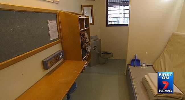 Cowan has his own TV, shower and toilet. Source: 7News.