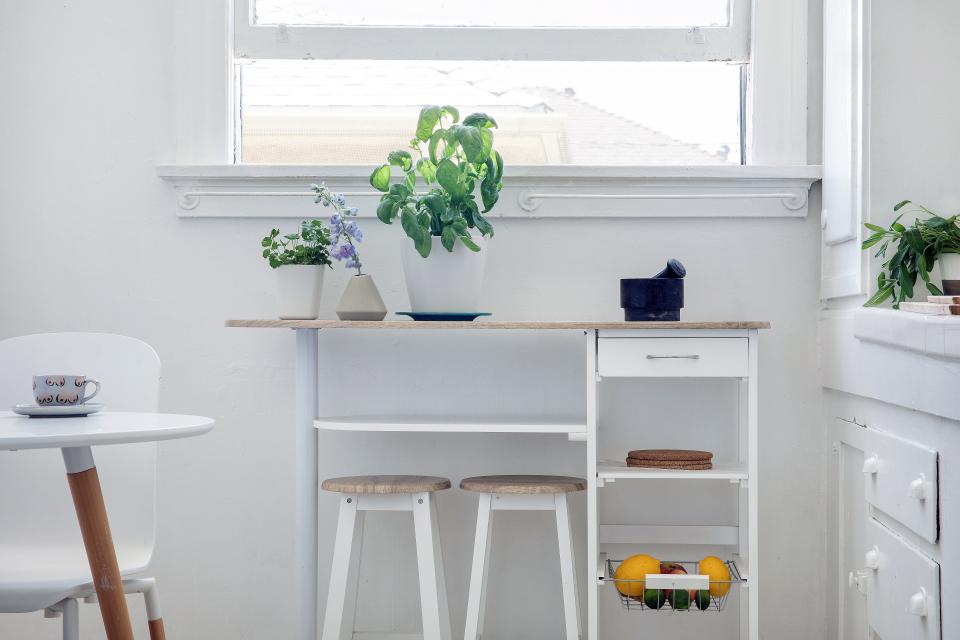 “I have a big kitchen, but it doesn’t have much counter space,” says Hannah, who remedied the issue with a bar top found on eBay. “It came with stools, which is great for when friends come over.”