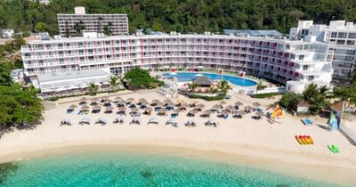 Wyndham Rewards members can now enjoy new all-inclusive experiences across Mexico, Jamaica and Panama thanks to a newly announced deal between Wyndham and Decameron All Inclusive Hotels & Resorts. Above, Grand Decameron Cornwall Beach, a Trademark All-Inclusive in Jamaica.