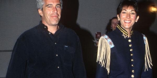 Ghislaine Maxwell es detenida por ser cómplice de Jeffrey Epstein en tráfico de menores