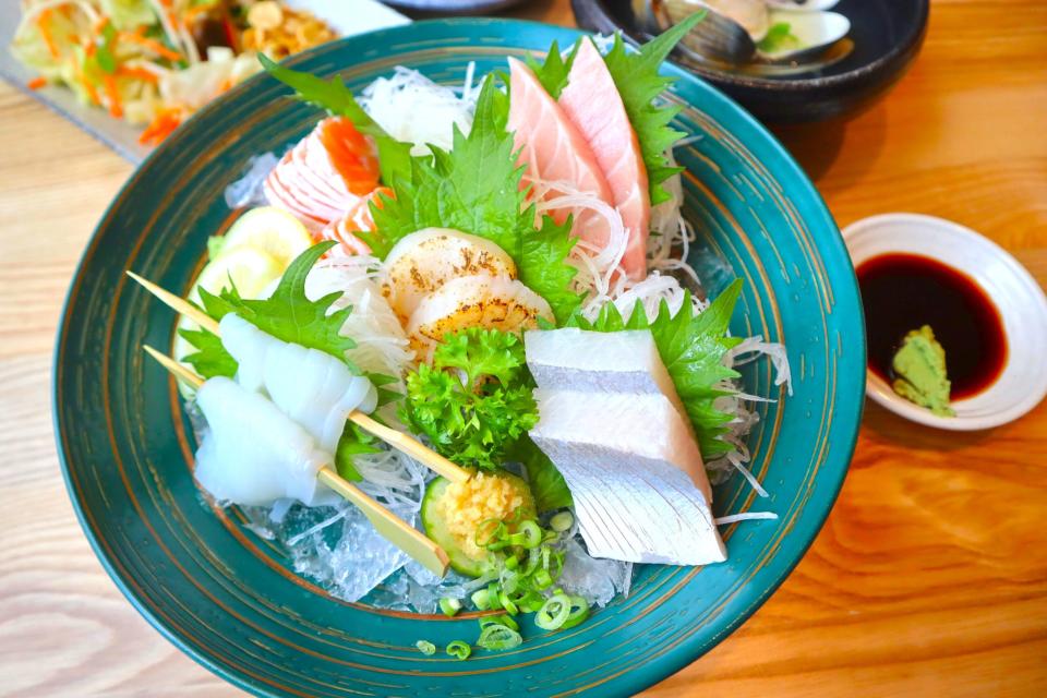 Sushi Zanmai - Sashimi platter