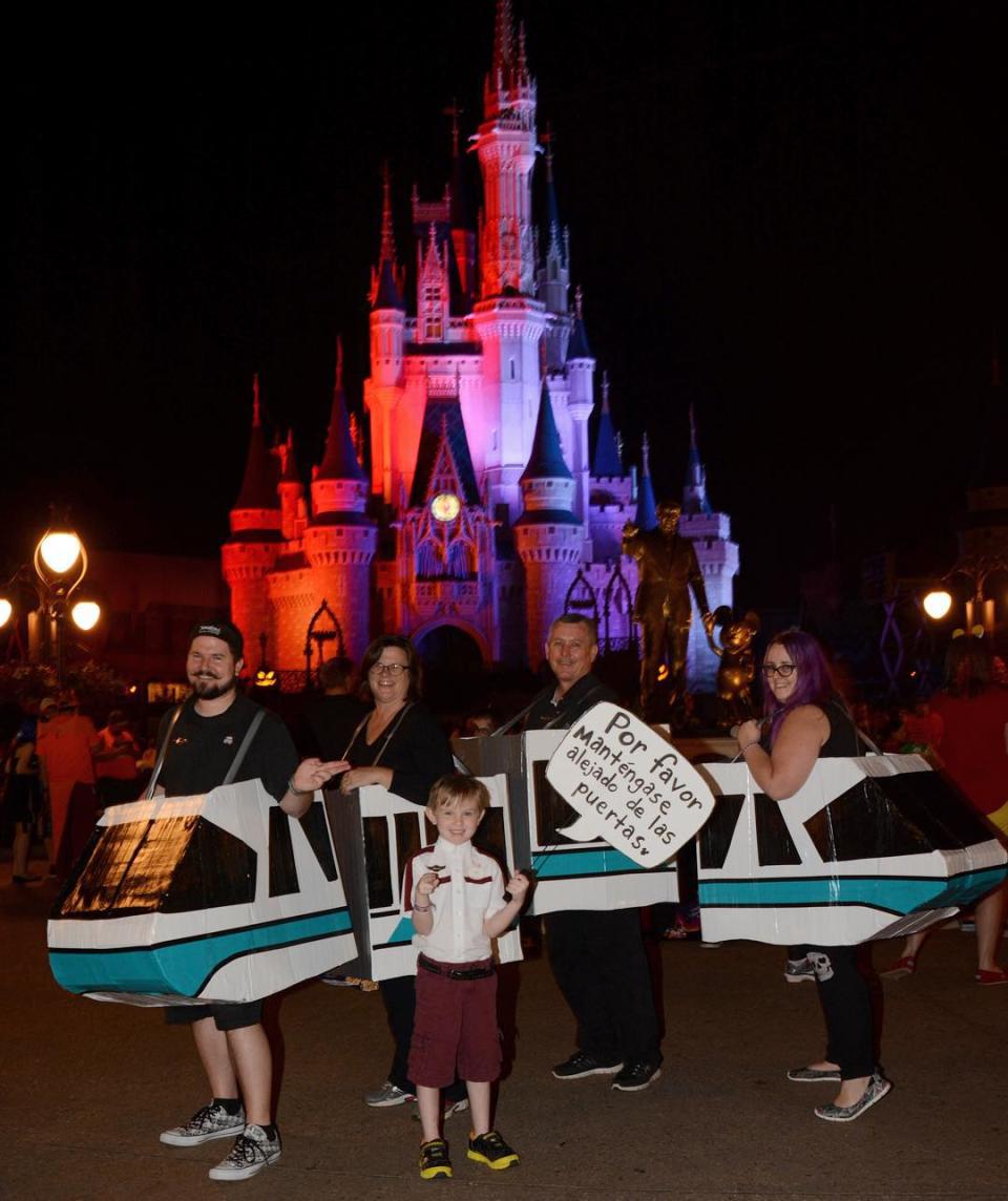 Disney fan Tifni and her family dress as a Monorail.