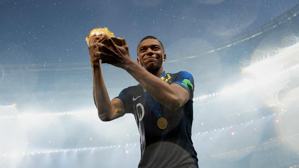 Les Bleus vont pouvoir profiter de Mbappé lors des 6 prochains tournois majeurs…