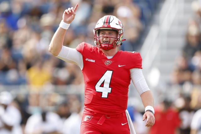 2022 NFL draft film room: Western Kentucky QB Bailey Zappe