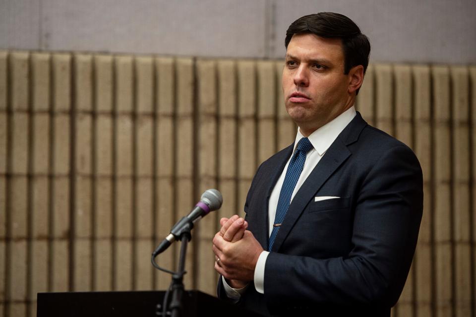 Canton Mayor Zeb Smathers addresses community leaders March 10, 2023, as they organize following the announcement of the closure of the Pactiv-Evergreen paper mill.