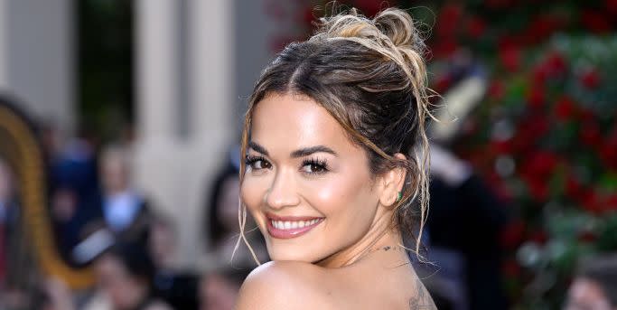 rita ora chai latte hair colour