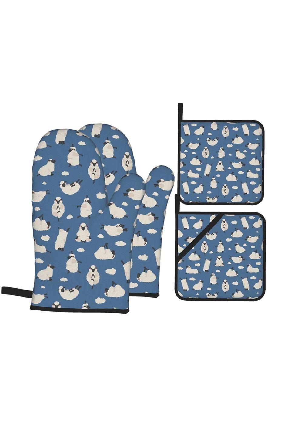 2) Sheep Yoga Heat Resistant Kitchen Cooking Oven Gloves and Potholders