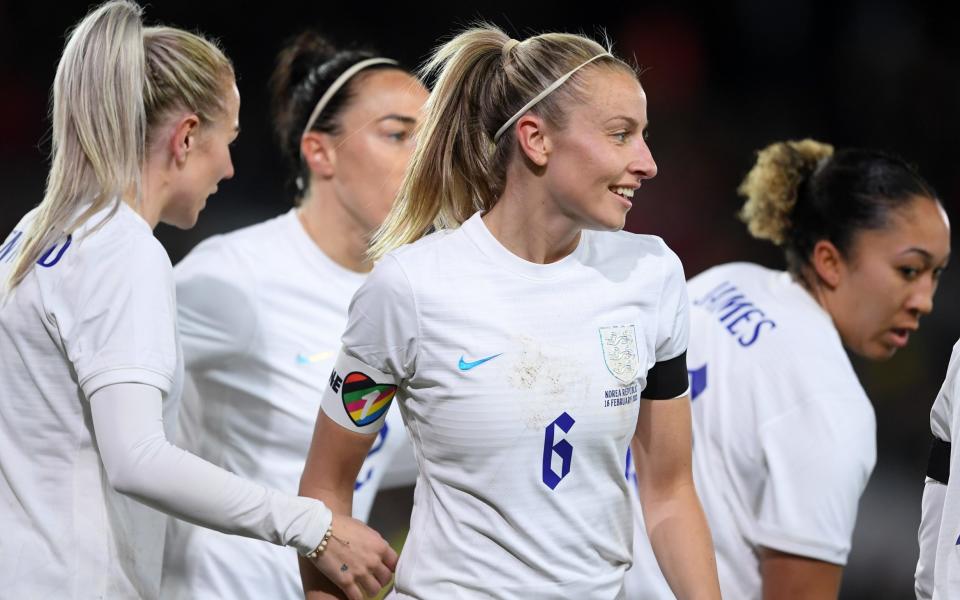 Leah Williamson (C) - OneLove armband controversy hits Women’s World Cup - Getty Images/Harriet Lander 