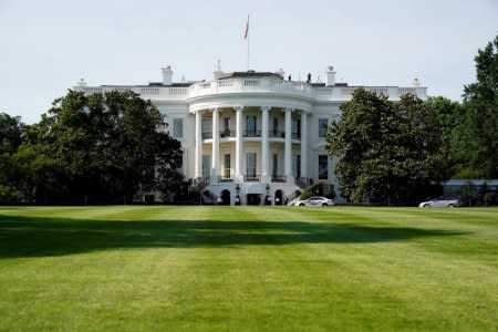 The motorcade carrying U.S. President Donald Trump arrives at the White House in Washington, U.S., June 16, 2018.      REUTERS/Joshua Roberts