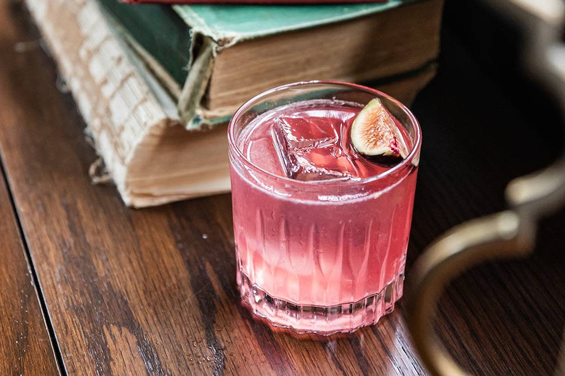Beverage Director Mary Wilson of Little Mama’s shares how to make a Pretty in Pink vodka cocktail. Remy Thurston