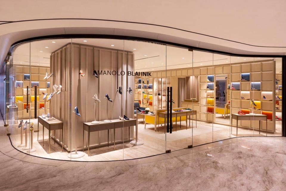 New Manolo Blahnik store in Hong Kong (Manolo Blahnik)