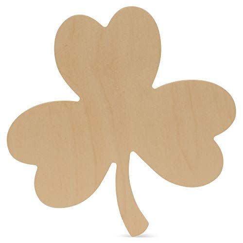 10) DIY Wooden Clover Decorations