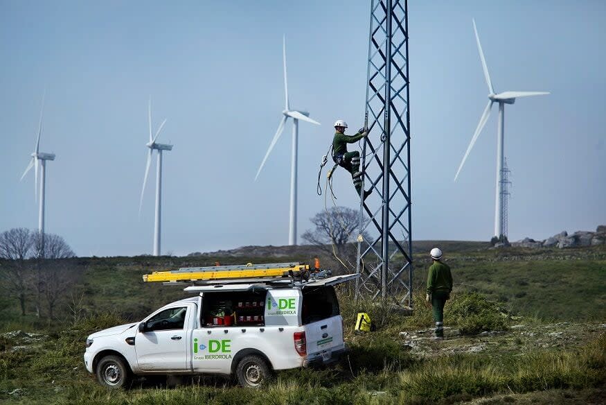 Iberdrola con más del doble de potencial que Endesa en el inicio de cobertura de HSBC