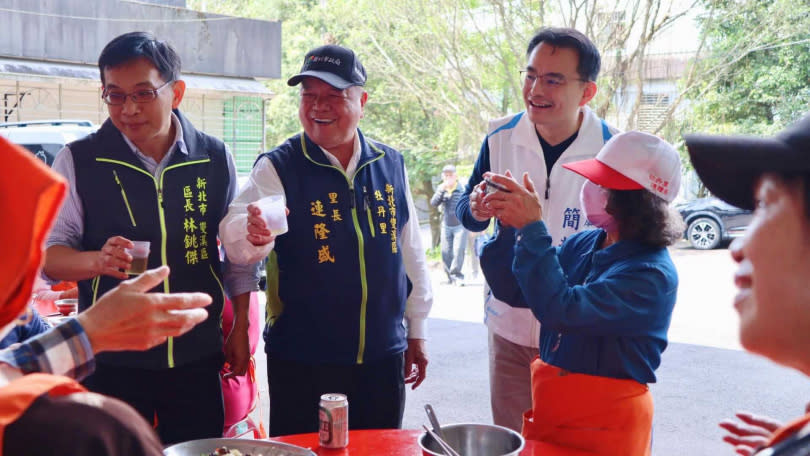 國民黨陣營中，國政基金會召集人、律師簡榮宗積極表態參選新北市第12選區立委。（圖／翻攝簡榮宗臉書）