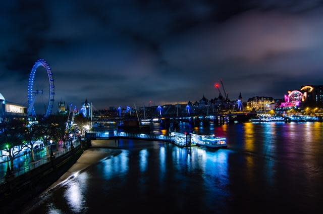 A view of the South Bank lit up: Sam Stonestreet, Instagram: sdstonestreet