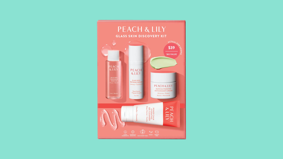 Lunar New Year Gifts: Peach and Lily Glass Skin Discovery Kit