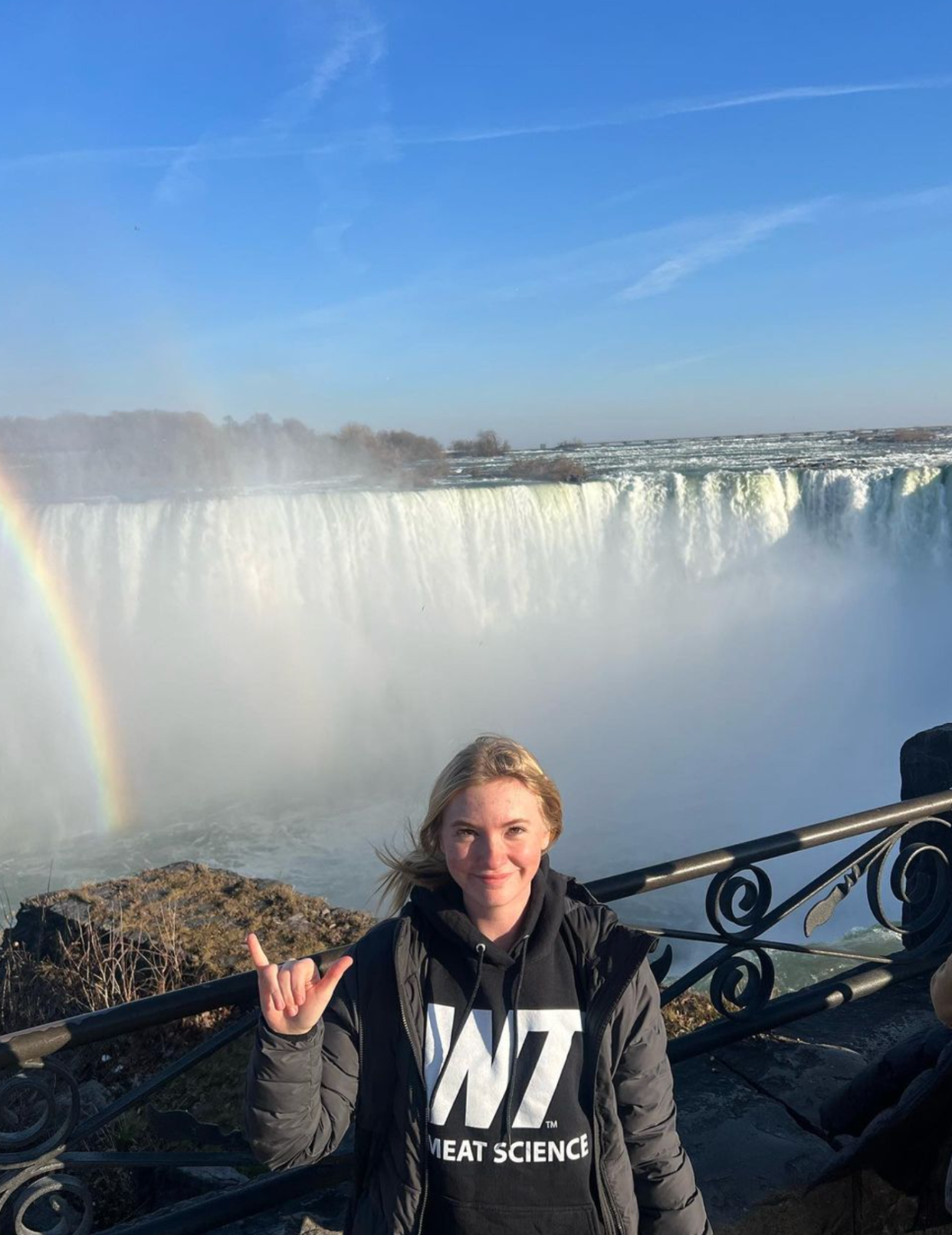 Brenlea Broyles, a freshman animal science major from Spring Branch, won third place and a $500 scholarship in an Instagram contest for a photo of her flashing the Buff hand sign at Niagra Falls.