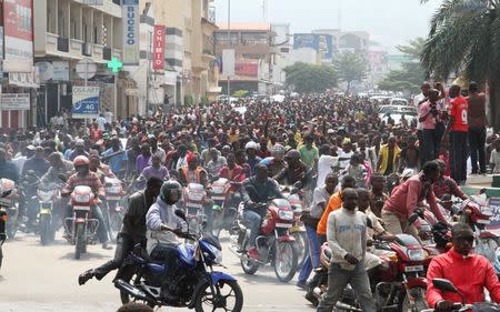 Residents participate in a demonstration against the Rwandan government in Burundi's capital Bujumbura, February 13, 2016. REUTERS/Jean Pierre Aime Harerimana