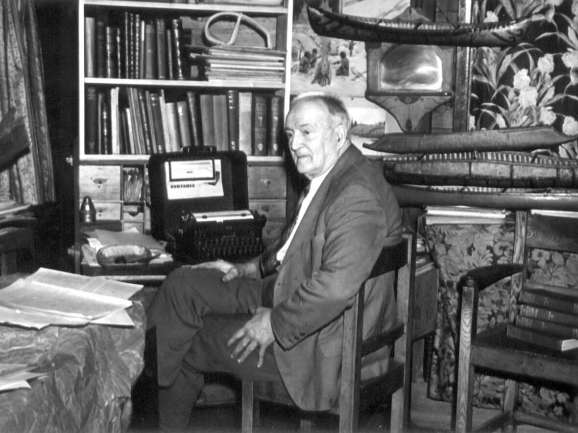 Tappan Adney, photographed in 1944. His cabin in the woods was filled to the rafters with books, papers and model canoes. (Time Magazine - image credit)