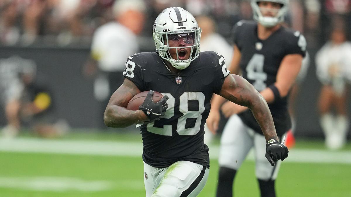 Raiders' Josh McDaniels speaks on Josh Jacobs' potential return