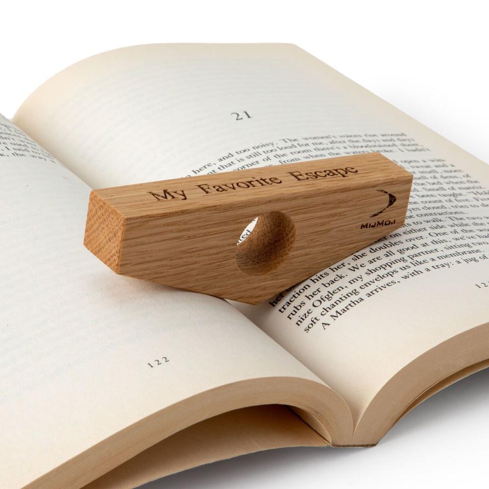 19) Wood Book Holder