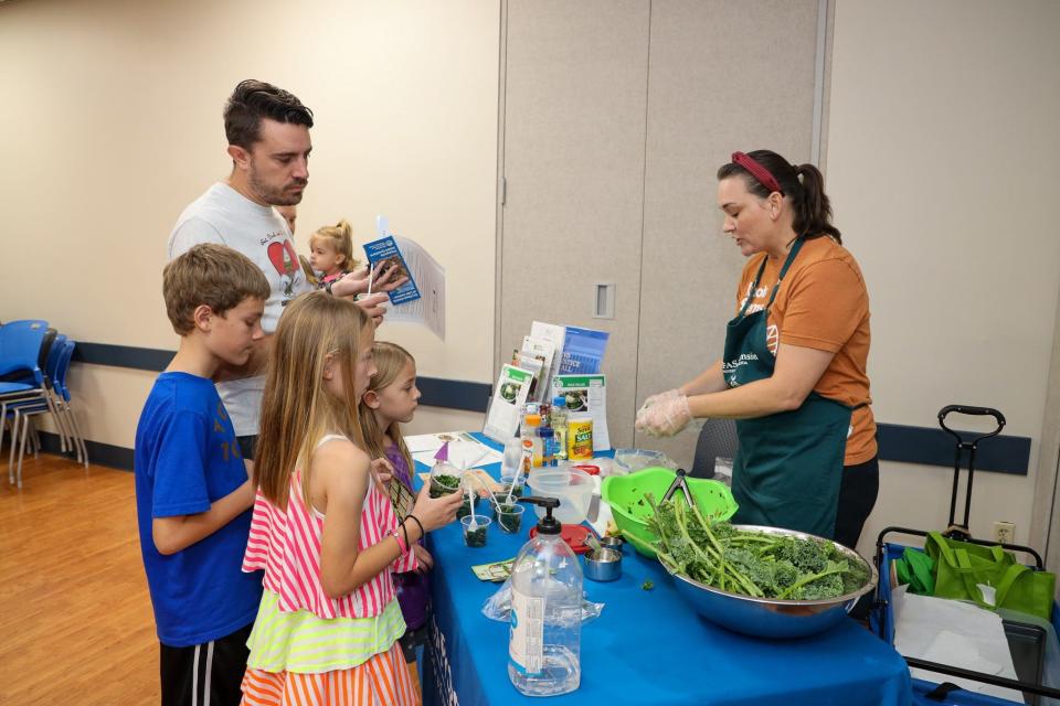 A demonstration at last year's Leon County Seed Library event.