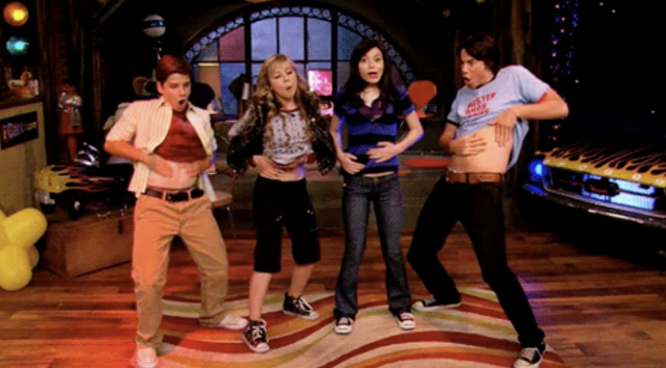 A scene from "iCarly"