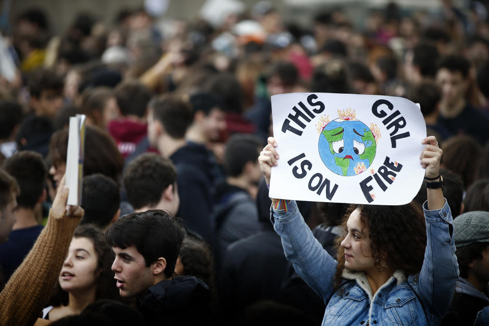 Le manifestazioni per il clima a Roma e Torino, 29 novembre 2019. Foto: LaPresse