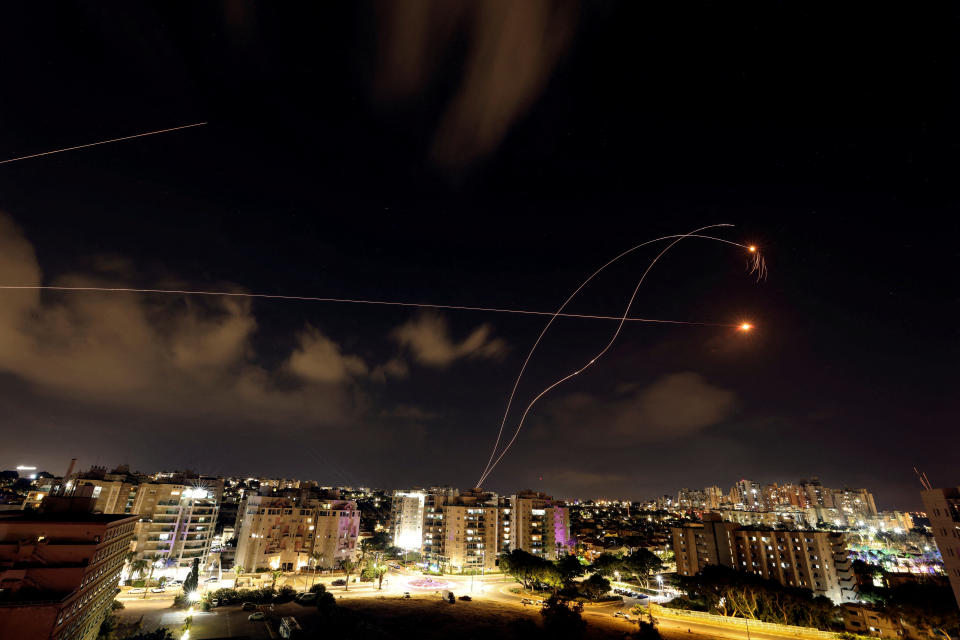 Immer wieder kommt es zu Raketenangriffen in Israel und im Gazastreifen. (Bild: Reuters)