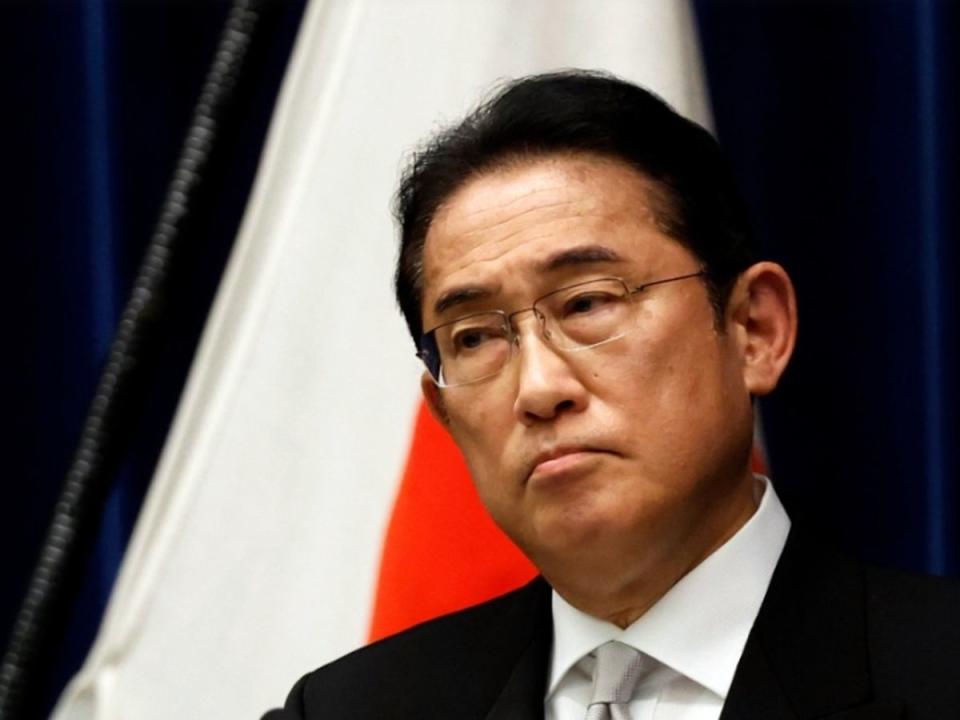 日本自民黨在28日的3席眾議員補選當中，全軍覆沒，黨總裁岸田文雄公開道歉。