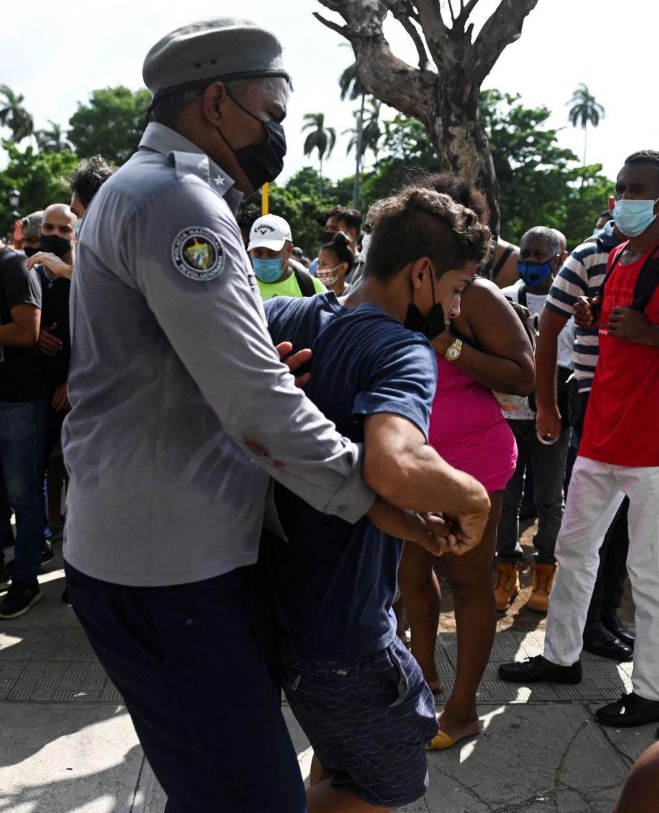 Photos From Inside Cuba Show the Intensity of Protests in Havana and Beyond