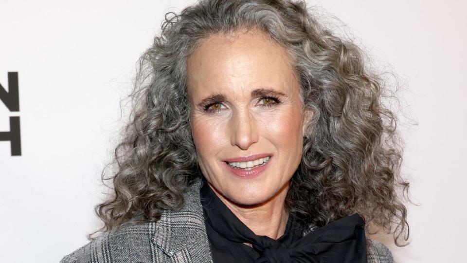 Andie MacDowell showing makeup tricks every woman over 40 should know