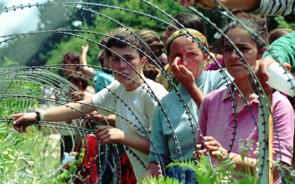 Refugees from Srebrenica in 1995 - Darko Bandic/AP