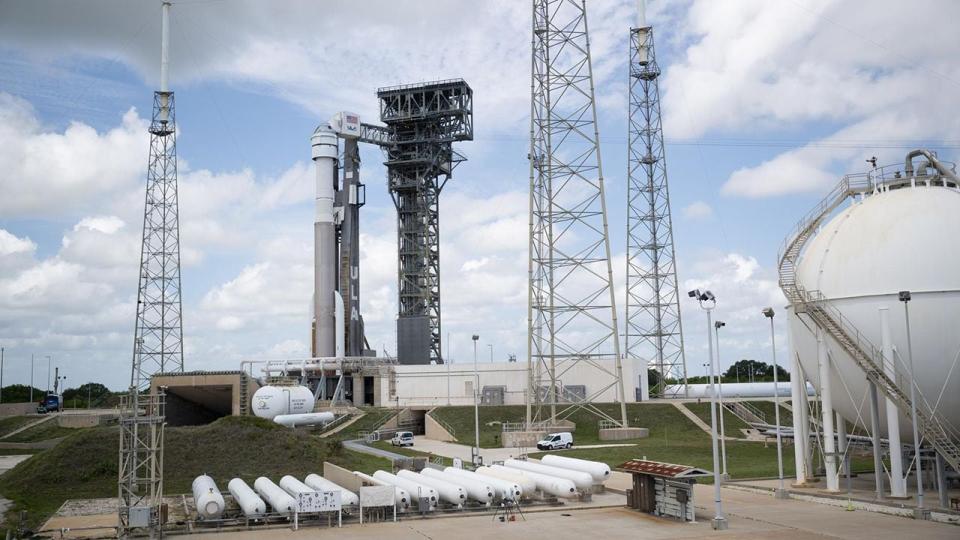 A United Launch Alliance Atlas V rocket with Boeing’s CST-100 Starliner spacecraft aboard is seen on the launch pad at Space Launch Complex 41 ahead of the NASA’s Boeing Crew Flight Test, Tuesday, June 4, 2024 at Cape Canaveral Space Force Station in Florida.