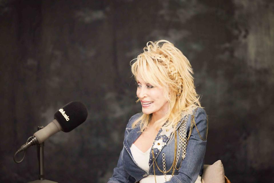 <p>What Would Dolly Do? Radio on Apple Music 1</p>