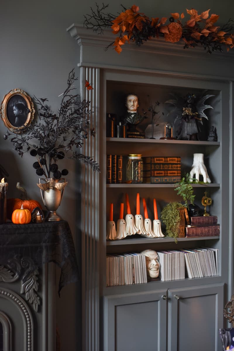 Halloween decorated bookshelf.