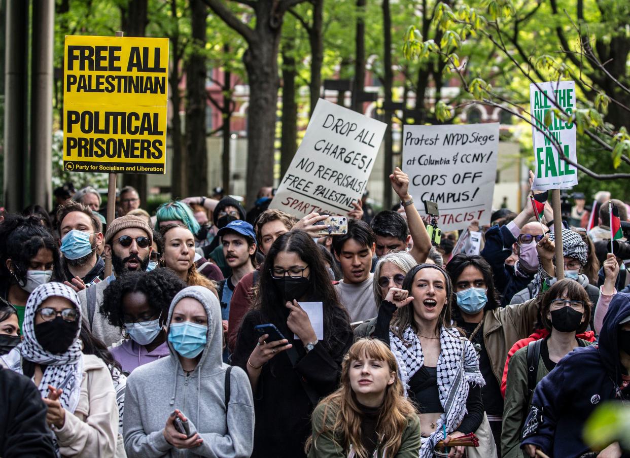 After police cleared an encampment of protesters at NYU in ManhattanÕs Greenwich Village earlier in the day, several hundred students and other protesters returned to the campus May 3, 2024 to hold a rally in support of Palestinians in Gaza.