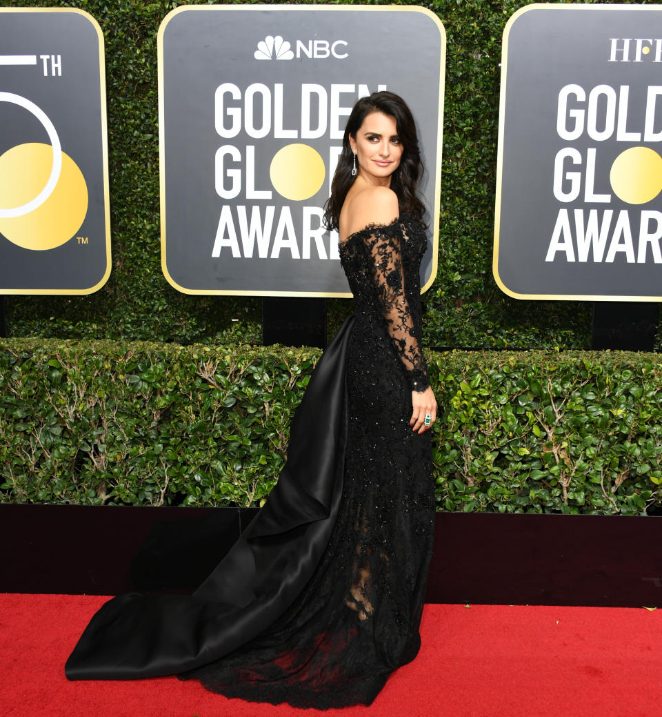 Golden Globes : les stars vêtues de noir