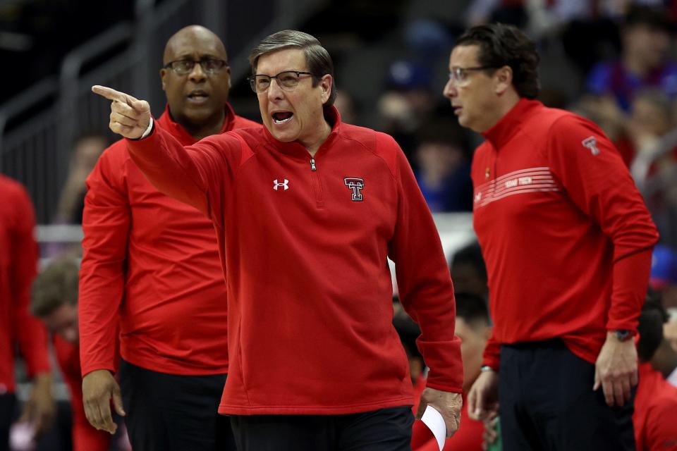 Texas Tech head coach Mark Adams of the Texas Tech Red Raiders reacts in the first half against the Oklahoma Sooners during the semifinal game.