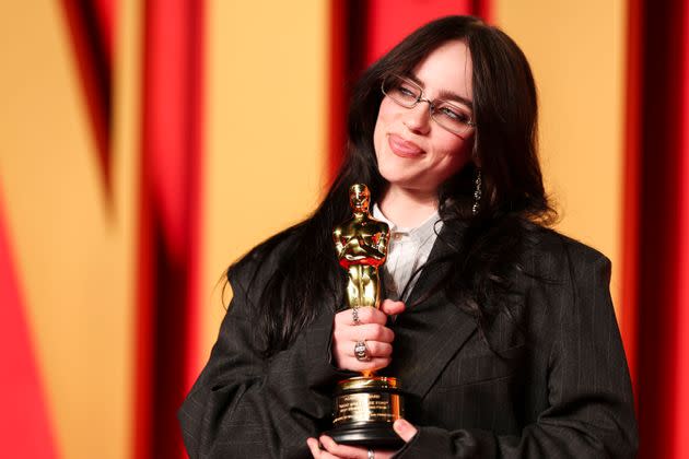 Billie Eilish said she's recently “worked really hard on making friends” and “rekindling old friendships.