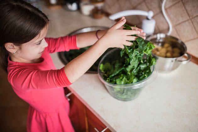 "[Dollar stores] are a main source of affordable food for many. How will people manage when a store like this closes?" said Kayla de la Haye, a research scientist and the director at the Institute for Food System Equity at the University of Southern California. <span class="copyright">Dobrila Vignjevic via Getty Images</span>