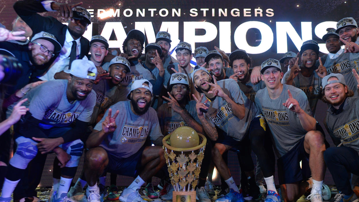 Members of the Edmonton Stingers celebrate after winning the CEBL title. (Photo by Artur Widak/NurPhoto via Getty Images)